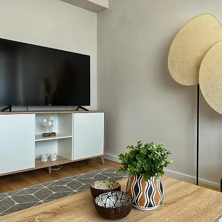 Amplio, Comodo Y Estiloso * Vigo