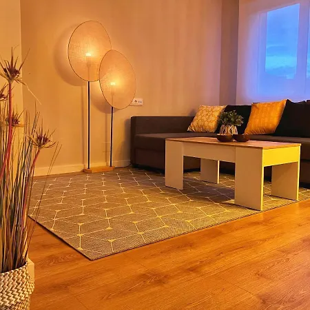 Amplio, Comodo Y Estiloso Vigo