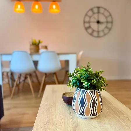 Apartamento Amplio, Cómodo Y Estiloso